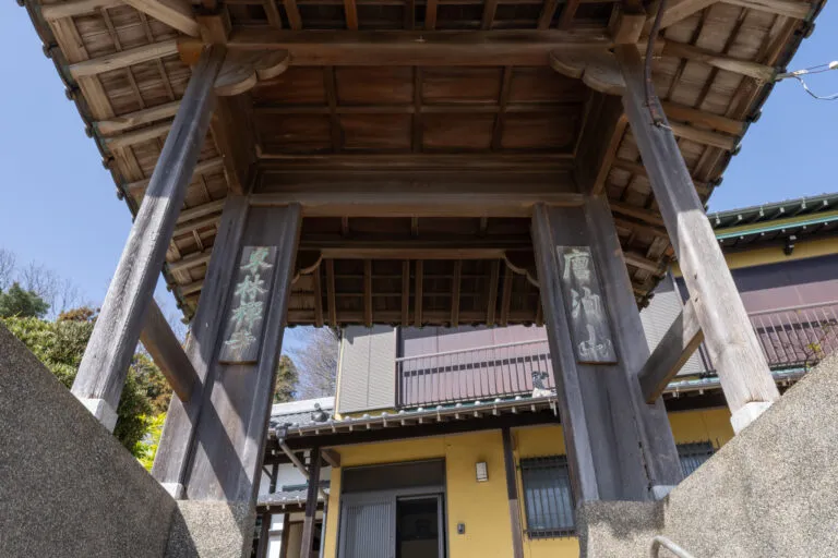 東林寺の庫裏を訪ねて|福岡市西区・唐泊の禅寺と海を望む静かな空間